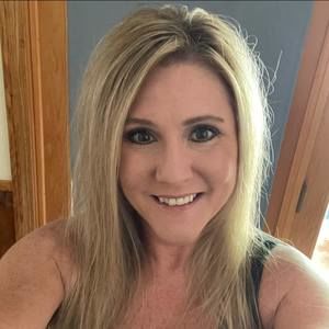 Meet your Posher, Carrie
